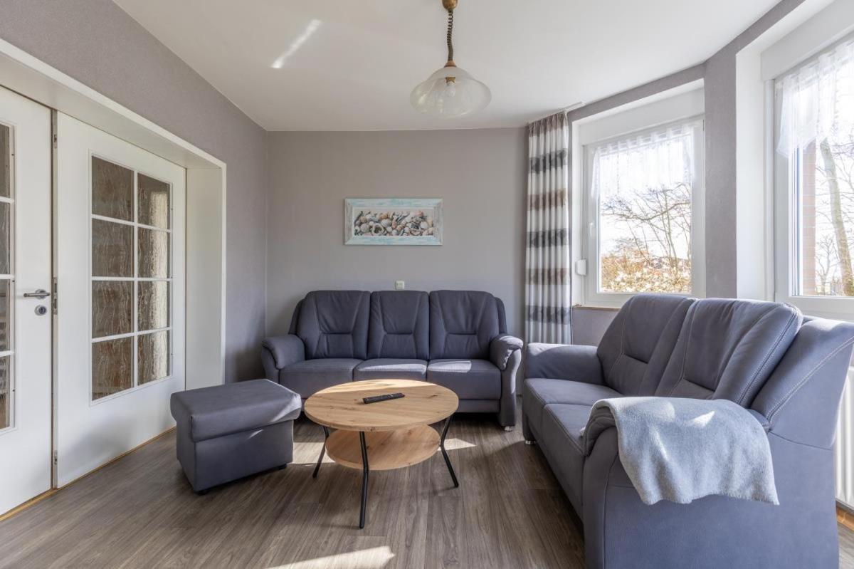 Friesenhof Janssen - Urlaub Auf Dem Bauernhof Apartment Нойхарлингерзийл Екстериор снимка