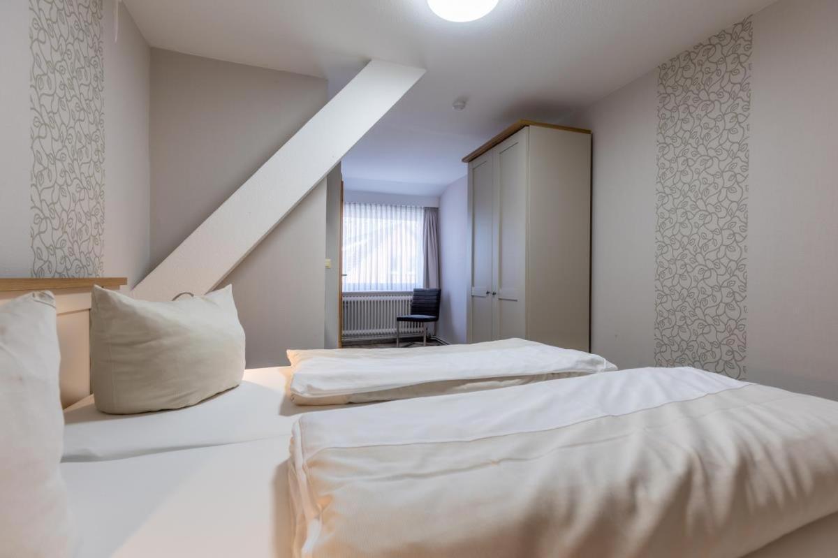 Friesenhof Janssen - Urlaub Auf Dem Bauernhof Apartment Нойхарлингерзийл Екстериор снимка